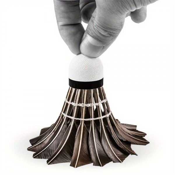Professional Competition Grade Badminton Shuttlecocks Durable Goose Feather for Tournament Playimg-4