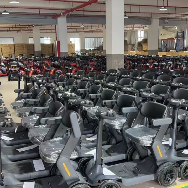 Foldable 4-Wheel Electric Mobility Scooter Long Range Portable Senior E-Scooter for Daily Useimg-8