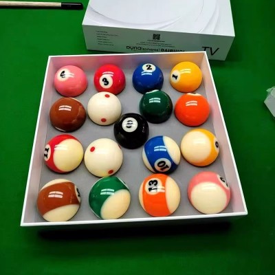 Premium 16-Ball Crystal Pool Ball Set 57.2mm for Billiard Game Room Use
